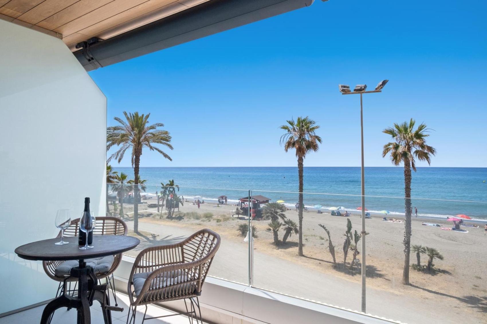Rincon Beach - Biznaga Rental Homes Rincon de la Victoria Exterior photo